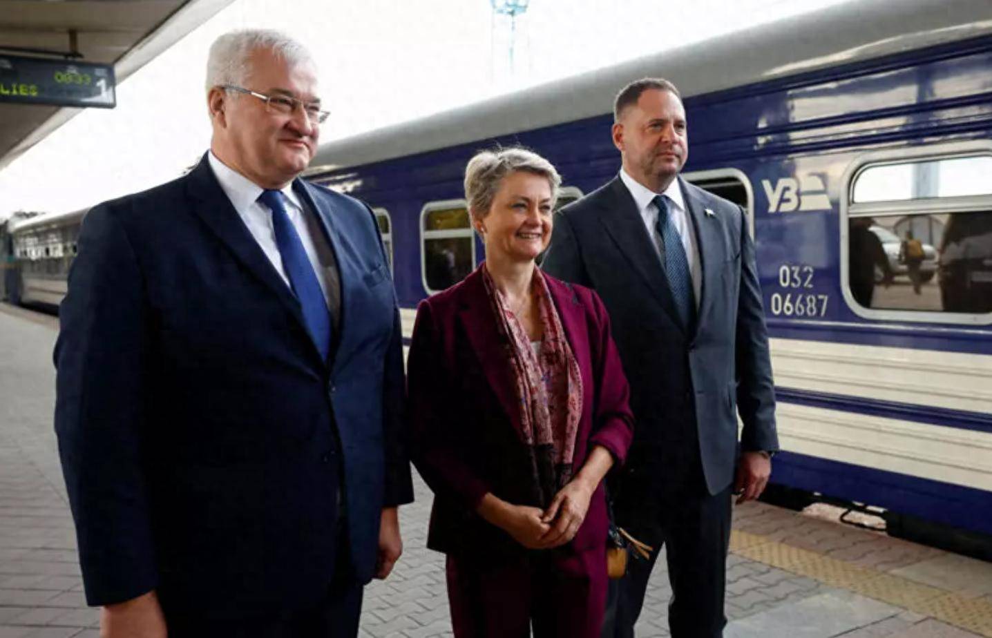 中英签署协议不到24小时，英国就宣布制裁3家中企，中方：立即纠正错误