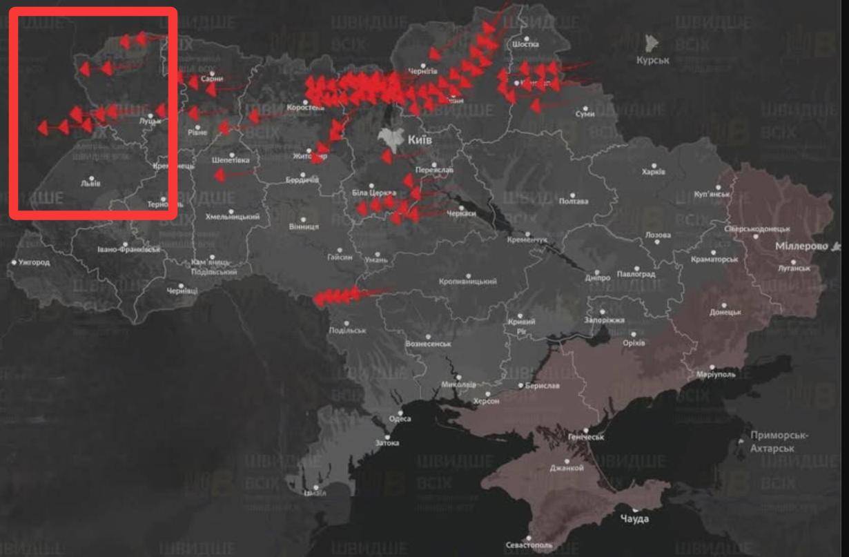 战争扩大?俄乌激战1294天,普京耐心耗尽,无人机群冲入波兰领空