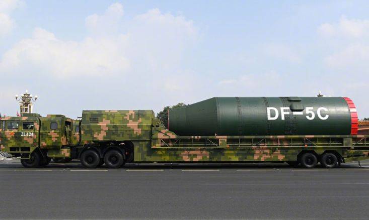 俄媒揭秘东风-5C洲际弹道导弹技术特点,可以携带8-10个核弹头