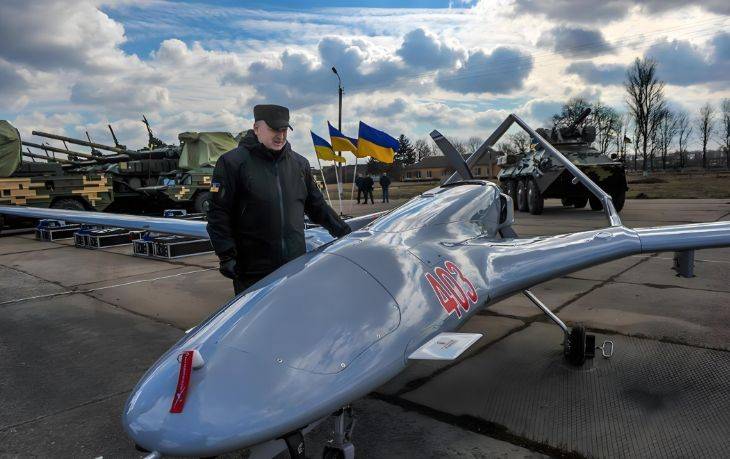 乌军在俄军没及时反应的情况下,再次突击库尔斯克,打得非常惨烈