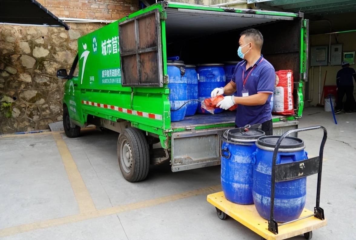 中国不买美大豆近半年，特朗普又讹诈：不买地沟油了