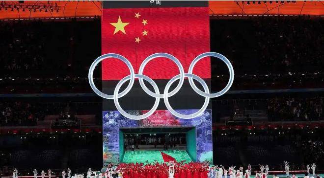 为什么中国只举办过一次奥运会？因为亏钱。08年北京奥运虽然账面上是盈余的，但是这里面有大量义务工作者的隐含成本，很多物资的价格也是被压低的。而且支出的大量基建费用也很难核算进去。 2008年北京奥运会确实给中国带来了非常大的国际声誉，也促进了很多领域的发展。比如，北京的基础设施得到了...