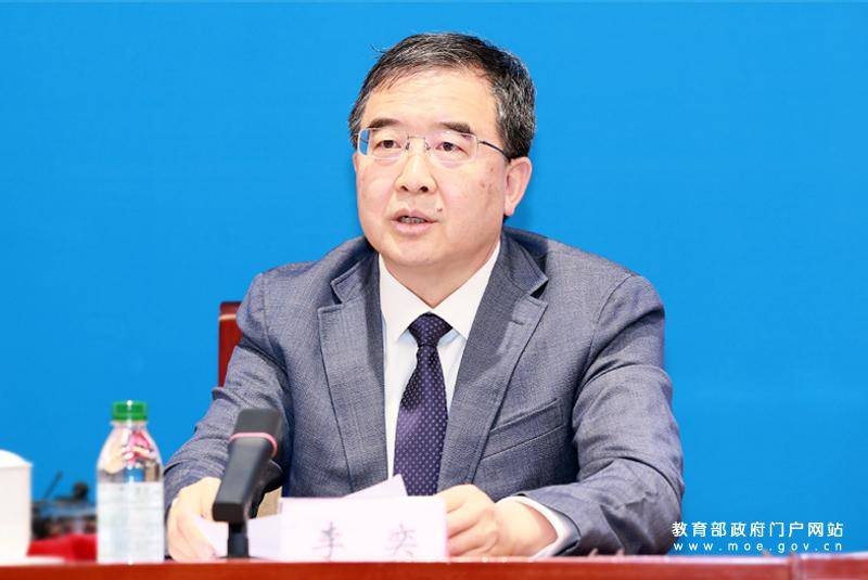 北京教委主任李奕:京内各类学校AI应用覆盖率达87.7%